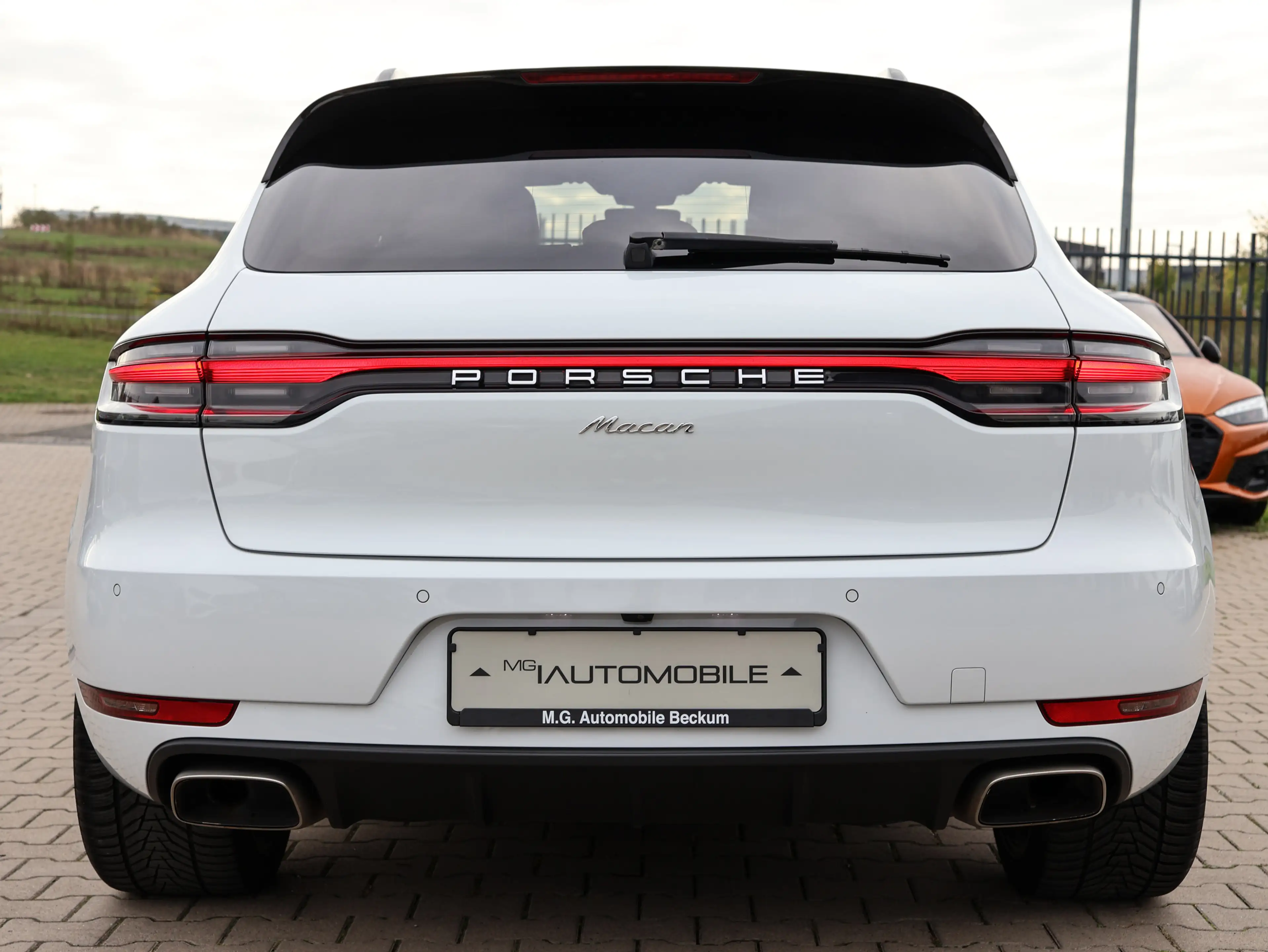 Porsche Macan - PANORAMA   PDLS+   STANDHZG.   20 ZOLL — photo 10