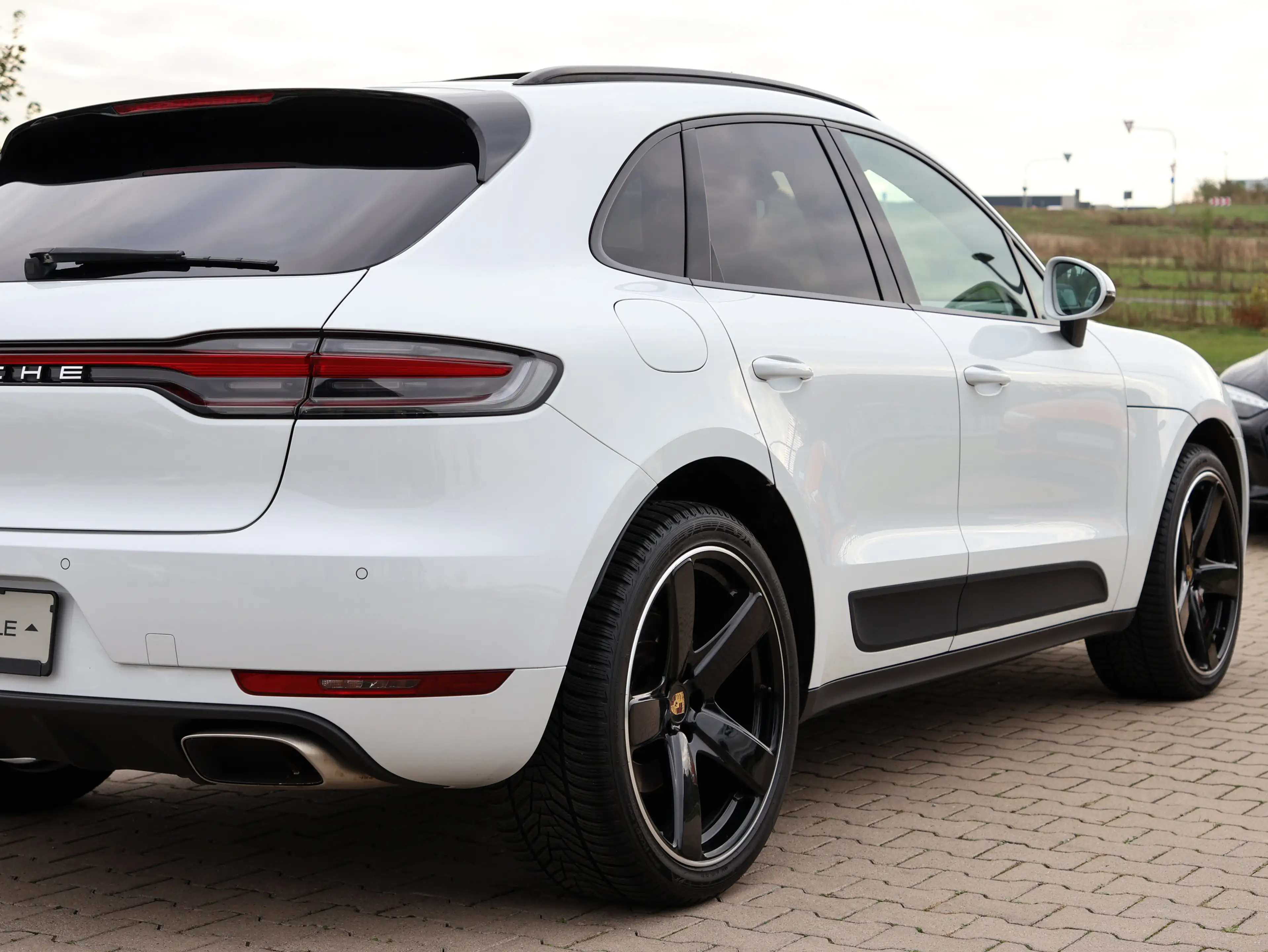 Porsche Macan - PANORAMA   PDLS+   STANDHZG.   20 ZOLL — photo 19