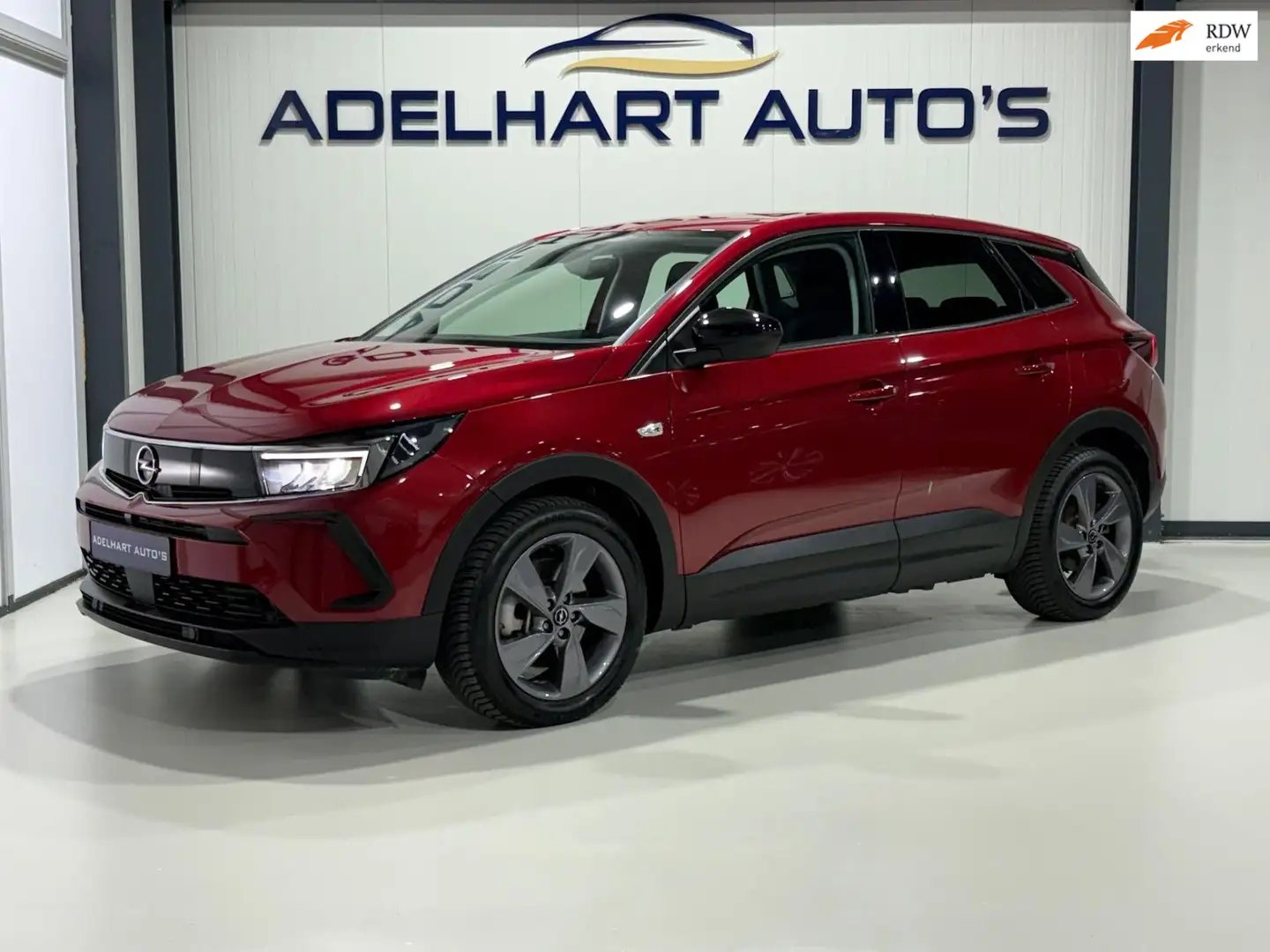 Opel Grandland 1.6 Turbo Plug-In Hybrid Elegance Automaat / Navig Rood - 1