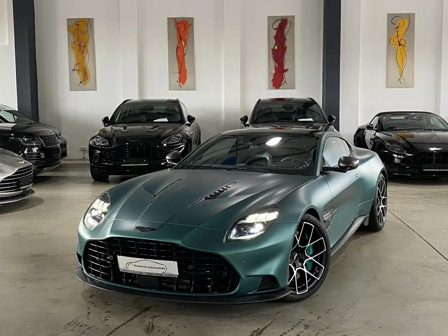 Aston Martin Vanquish Q Satin/Carbon/Exhaust-Titan/UPE 50500,- Vert - 1