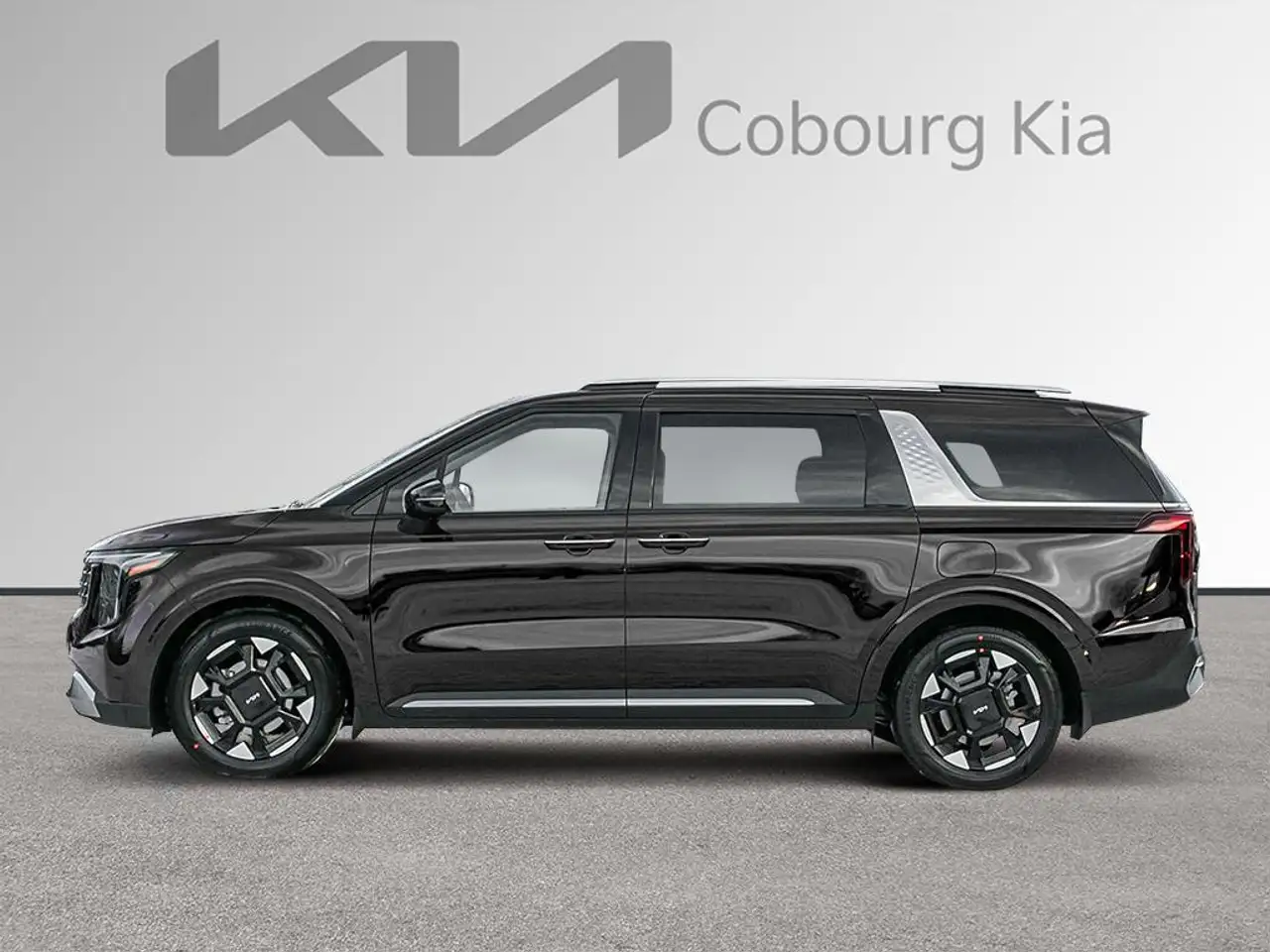 Kia Carnival снимка Kia Carnival