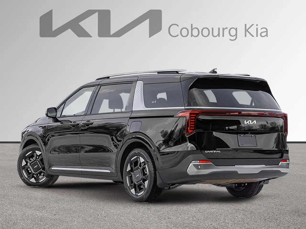 Kia Carnival снимка Kia Carnival