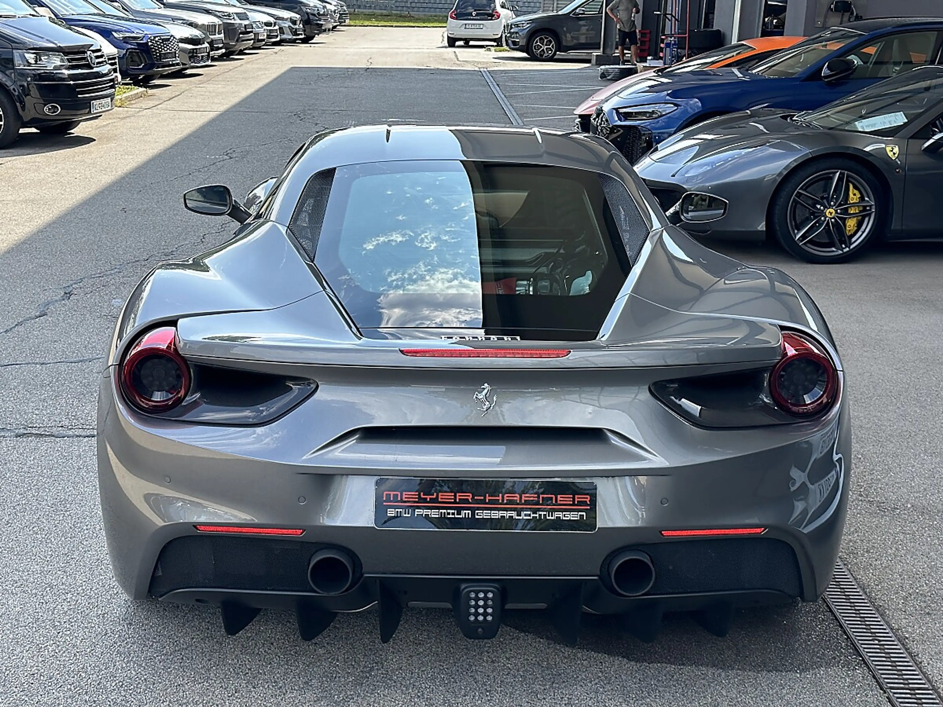 Ferrari 488 GTB — photo 15