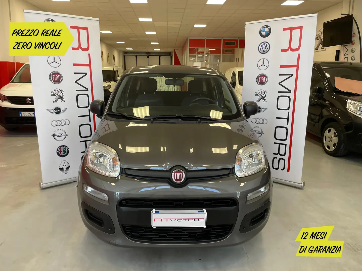 Fiat Panda 1.0 hybrid Easy S&S 70cv Gris - 1