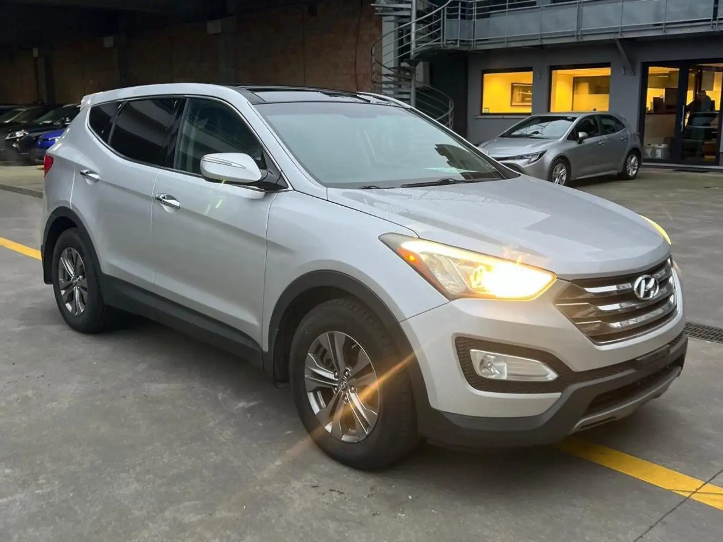 Hyundai SANTA FE FULLY LOADED-4WD-ONLY FOR EXPORT OUT OF EUROPE Grau - 1