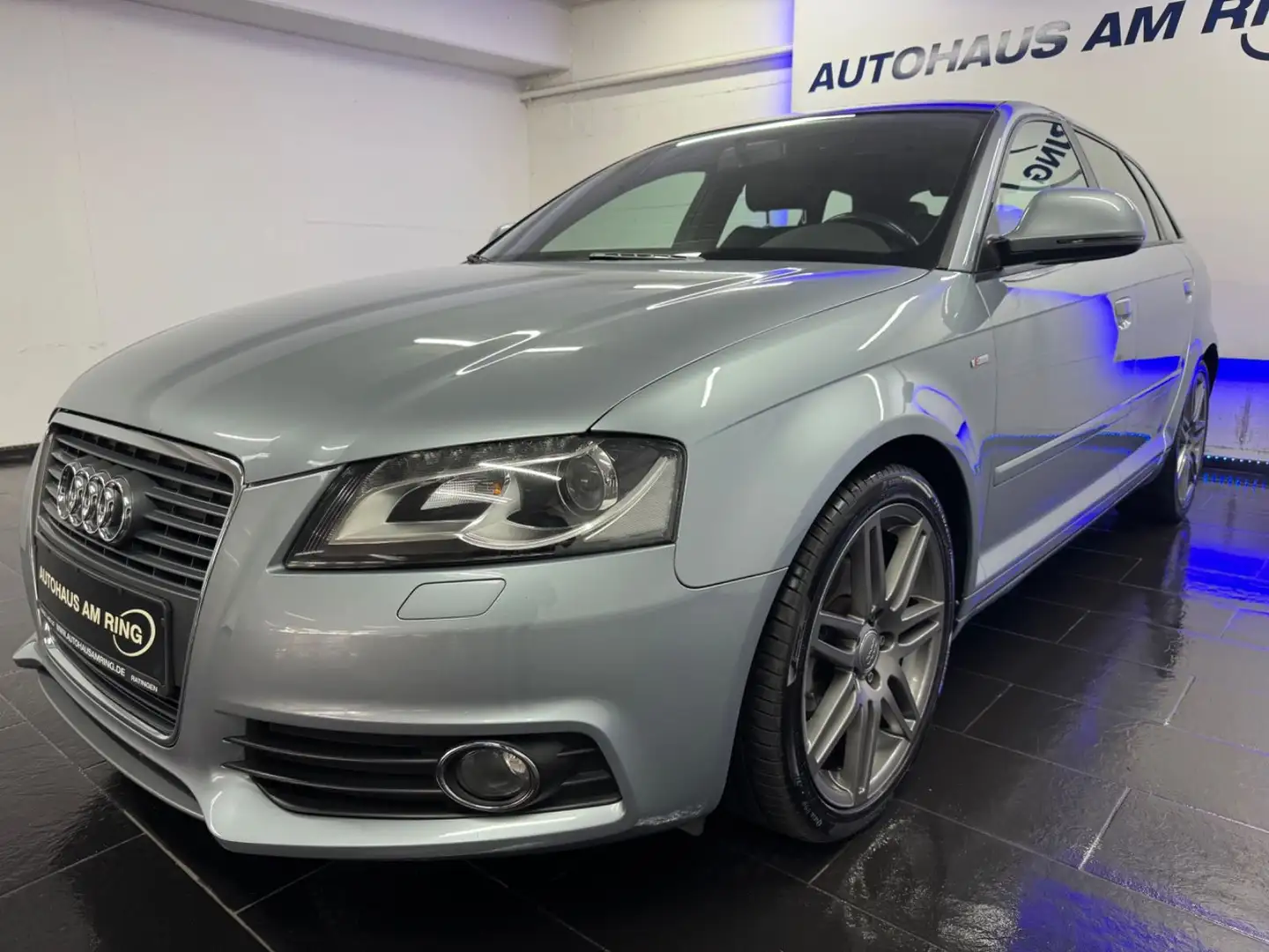 Audi A3 Sportback S line Sport Plus PANO XEN BOSE 18" Argento - 2
