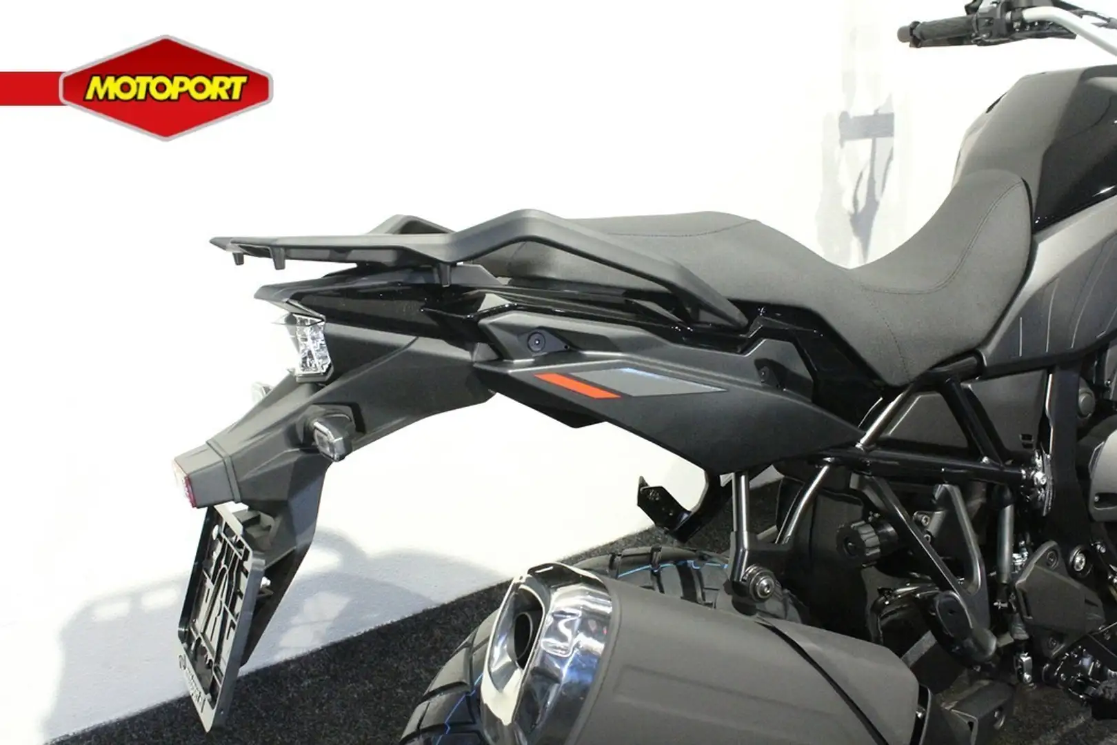Suzuki V-Strom 800DE Negro - 2