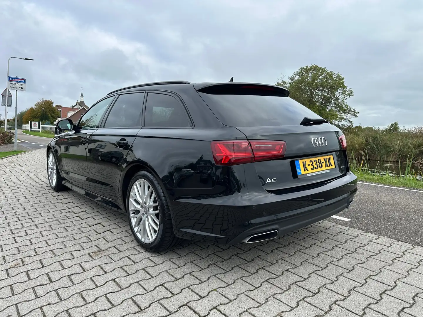 Audi A6 Avant 2.0 TFSI quattro S line Edition, Carplay, Tr Zwart - 2