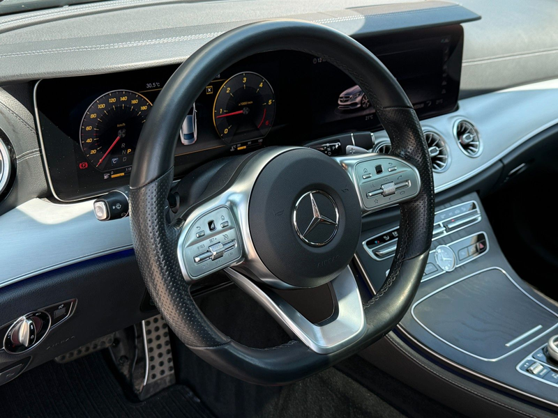 Mercedes-Benz E 300 d Coupe AMG-Line PANO/MEMORY/360° — photo 13