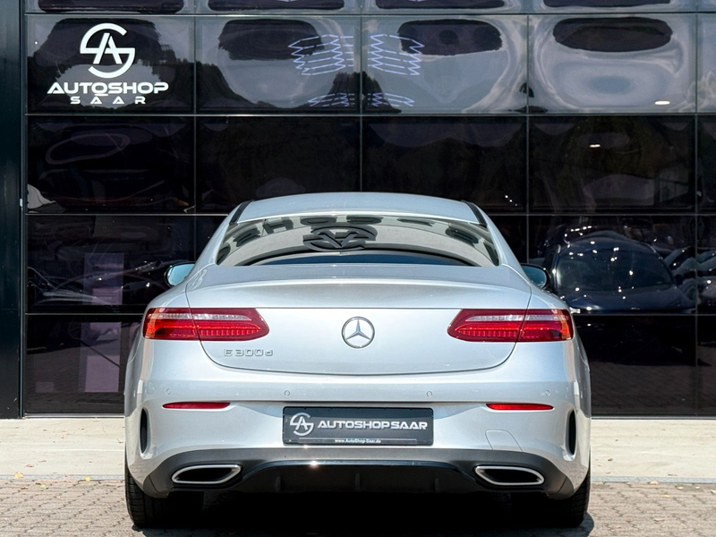 Mercedes-Benz E 300 d Coupe AMG-Line PANO/MEMORY/360° — photo 8
