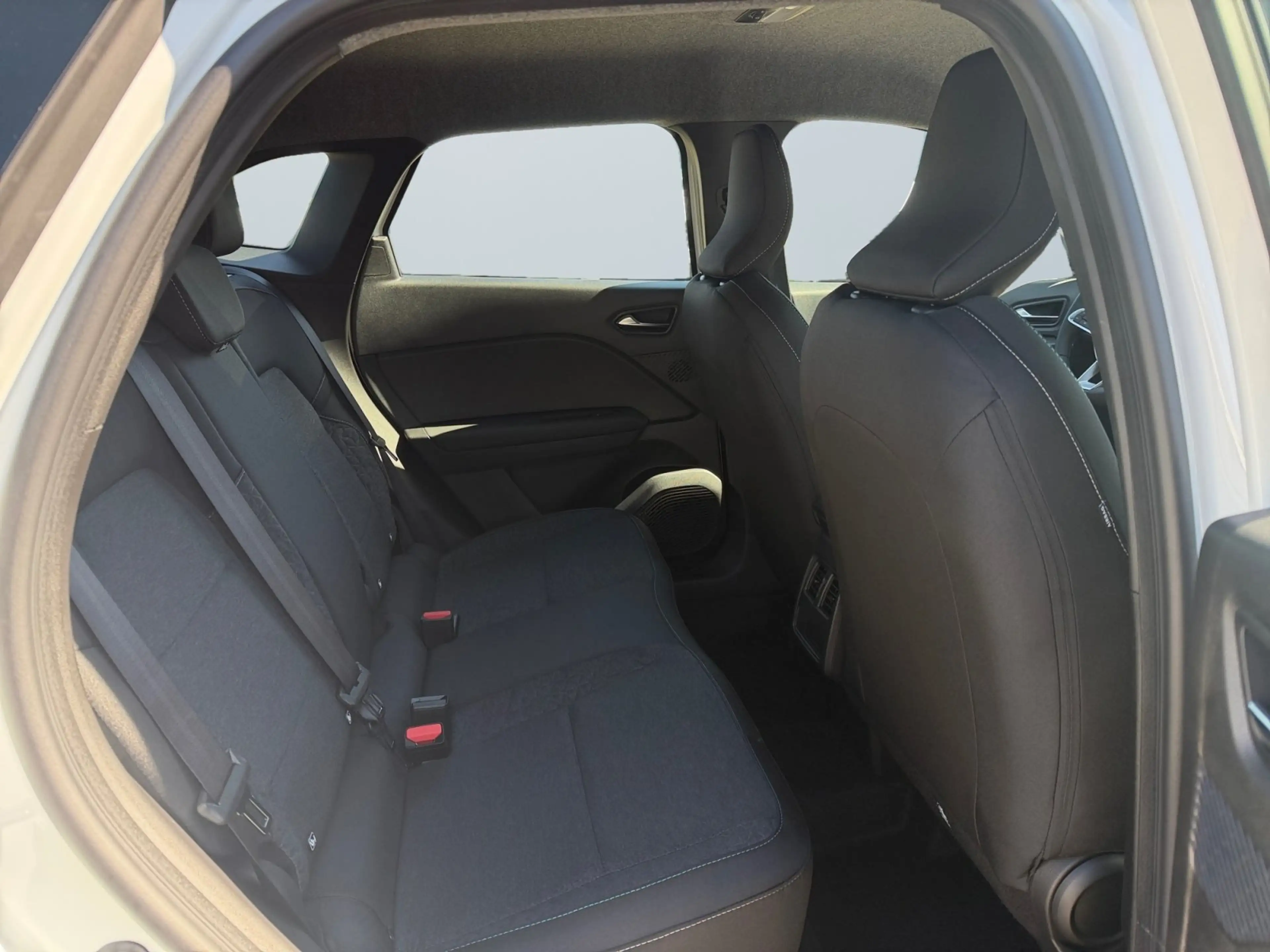 Mitsubishi Grandis Diamant PLUS 1.3l TEMP+KAMERA+SHZ+DAB — photo 11