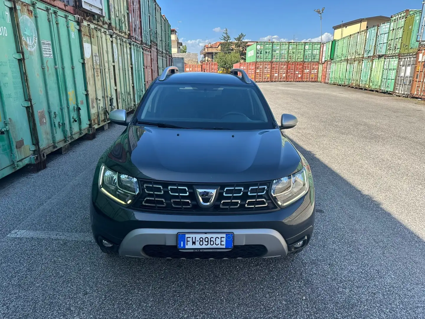 Dacia Duster 1.6 SCe GPL 4x2 Techroad 50 mila km Negro - 1