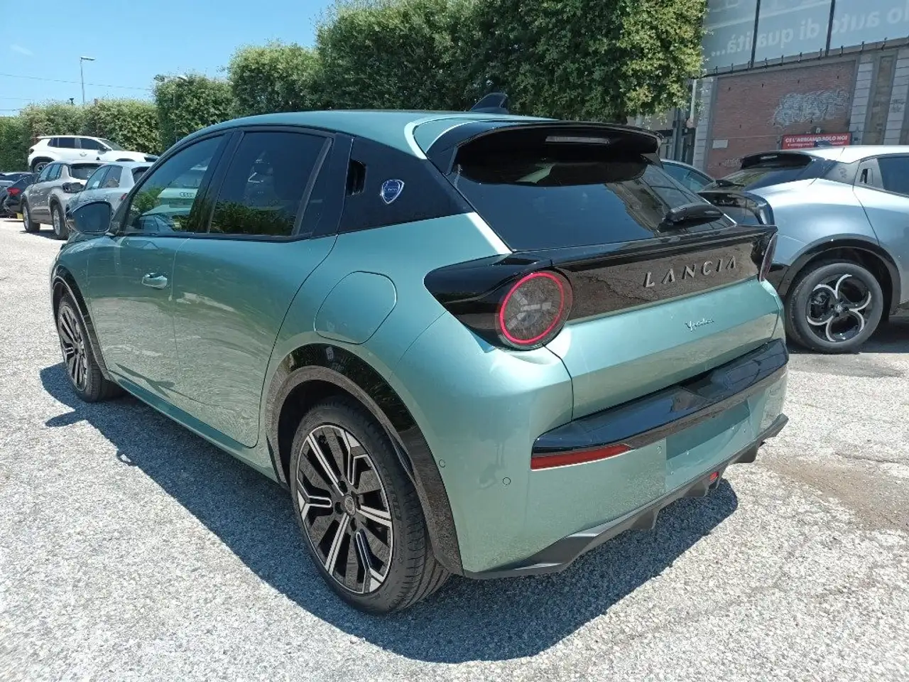 Lancia Ypsilon 2025