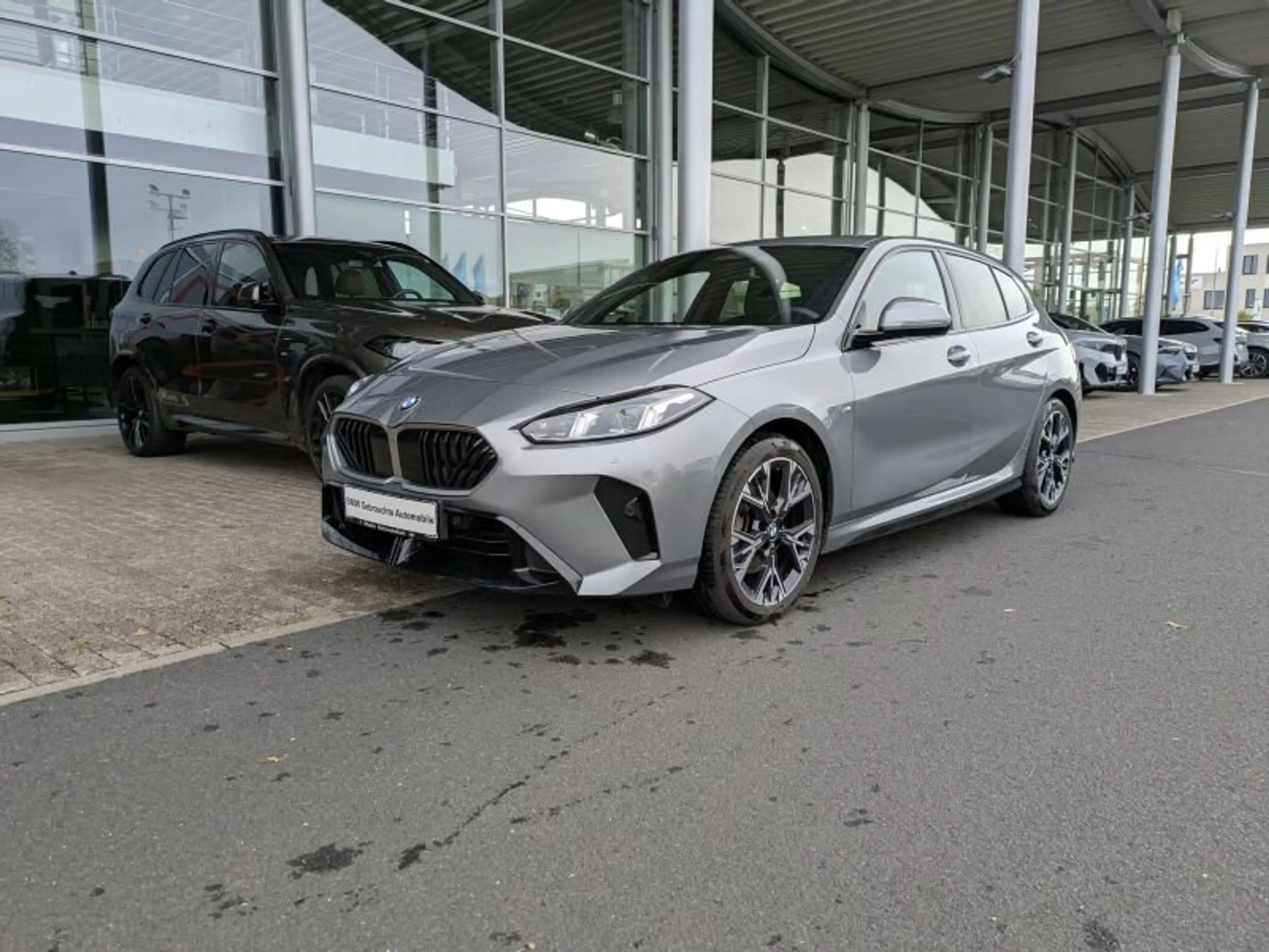BMW 120 i Lim. M Sport Navi. Teilleder. Driv.Ass. — photo 2