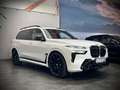 BMW X7 M60i*ICONIC GLOW*7-SITZER*INDIV.*ACC*PANO*1Hd Blanc - thumbnail 1