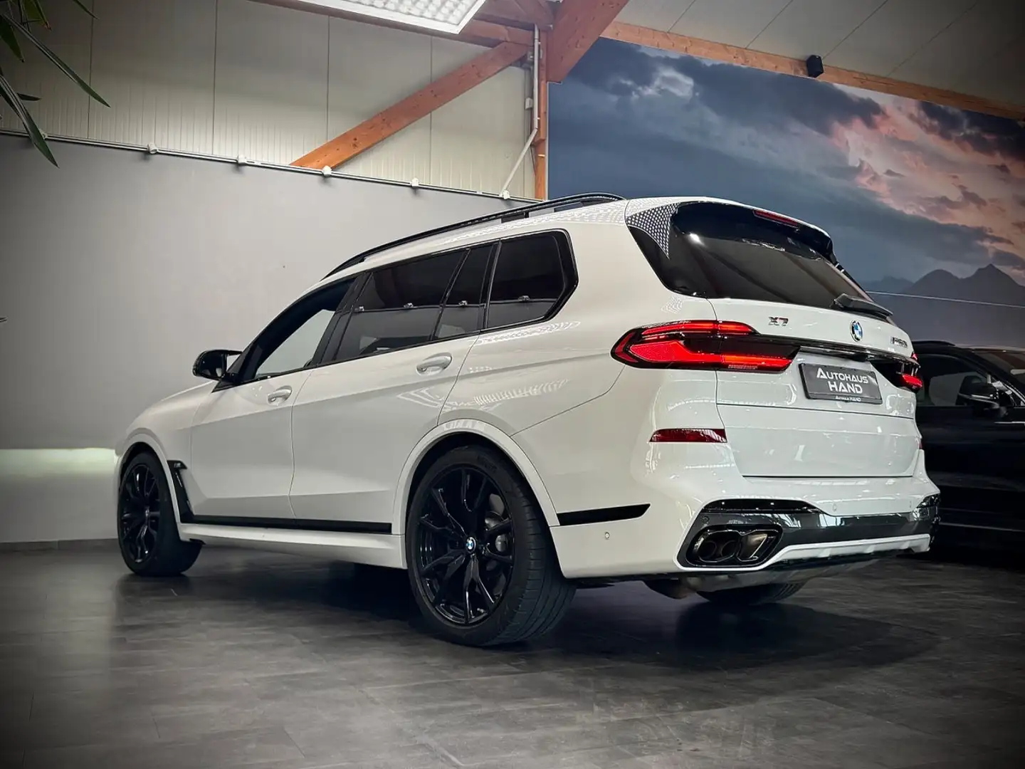 BMW X7 M60i*ICONIC GLOW*7-SITZER*INDIV.*ACC*PANO*1Hd Blanc - 2