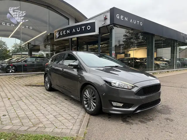 Ford Focus 1.5 EcoBoost ST-Line * 12 à 36 MOIS GARANTIE *