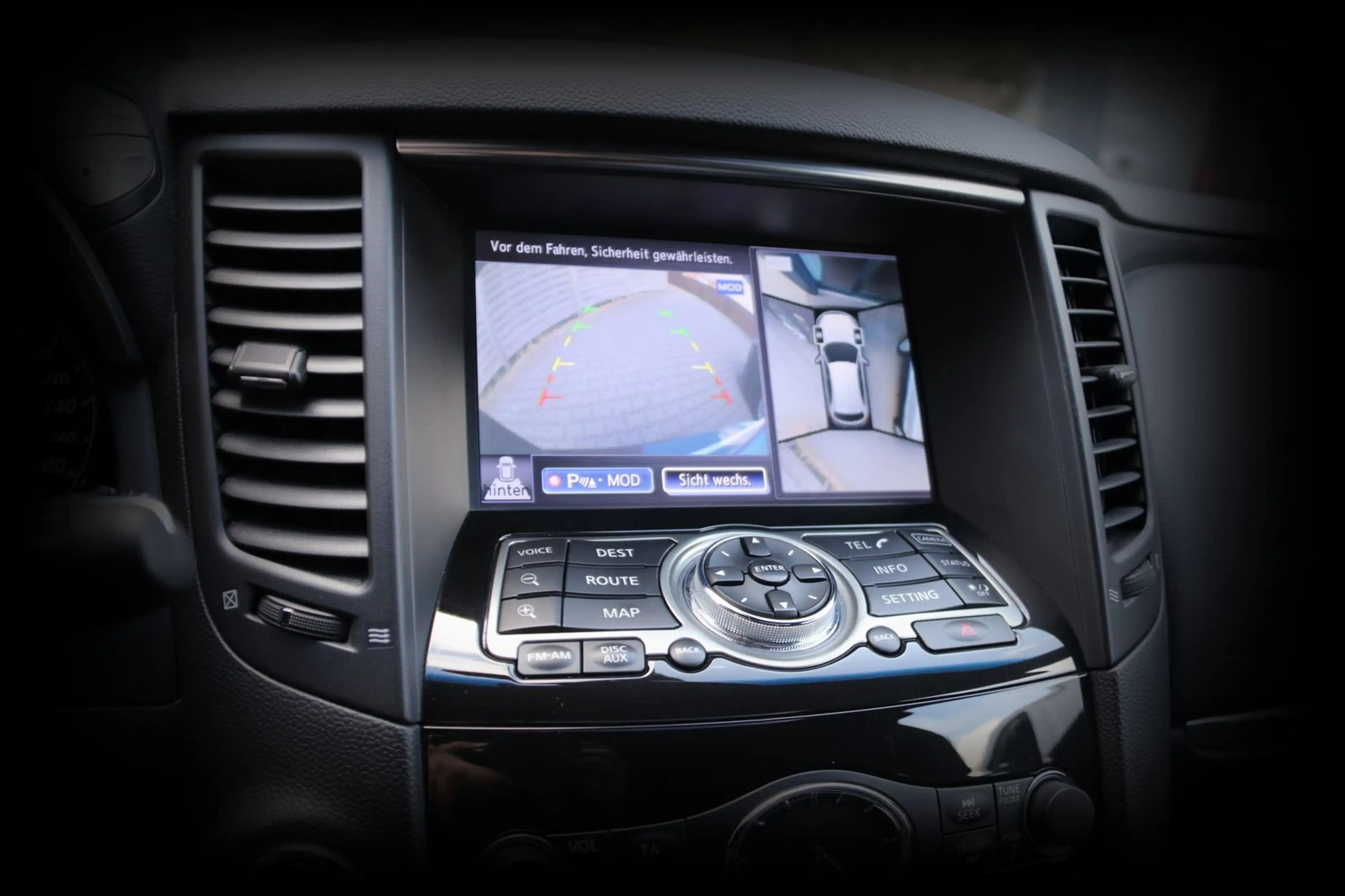 Infiniti QX70 d GT*LEDER*360°KAMERA*MEMORY*ACC* — photo 11
