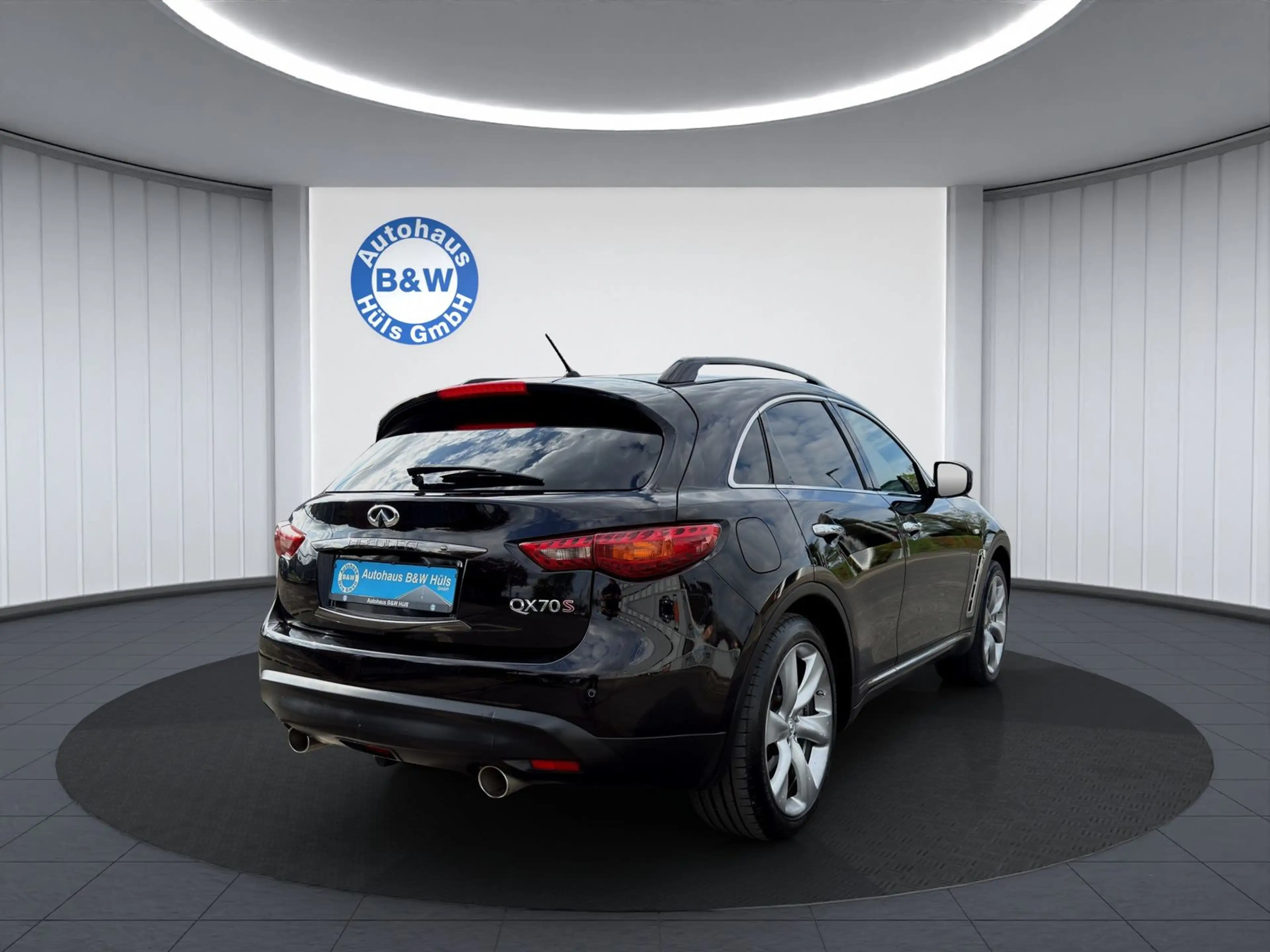 Infiniti QX70 d GT*LEDER*360°KAMERA*MEMORY*ACC* — photo 8