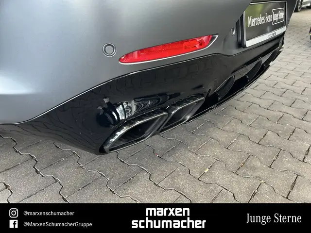 Mercedes-Benz Amg GT view 7