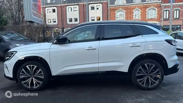 Renault Austral view 8