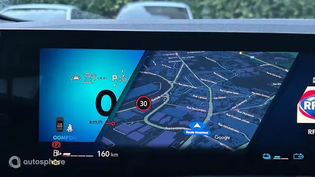 Renault Austral view 10