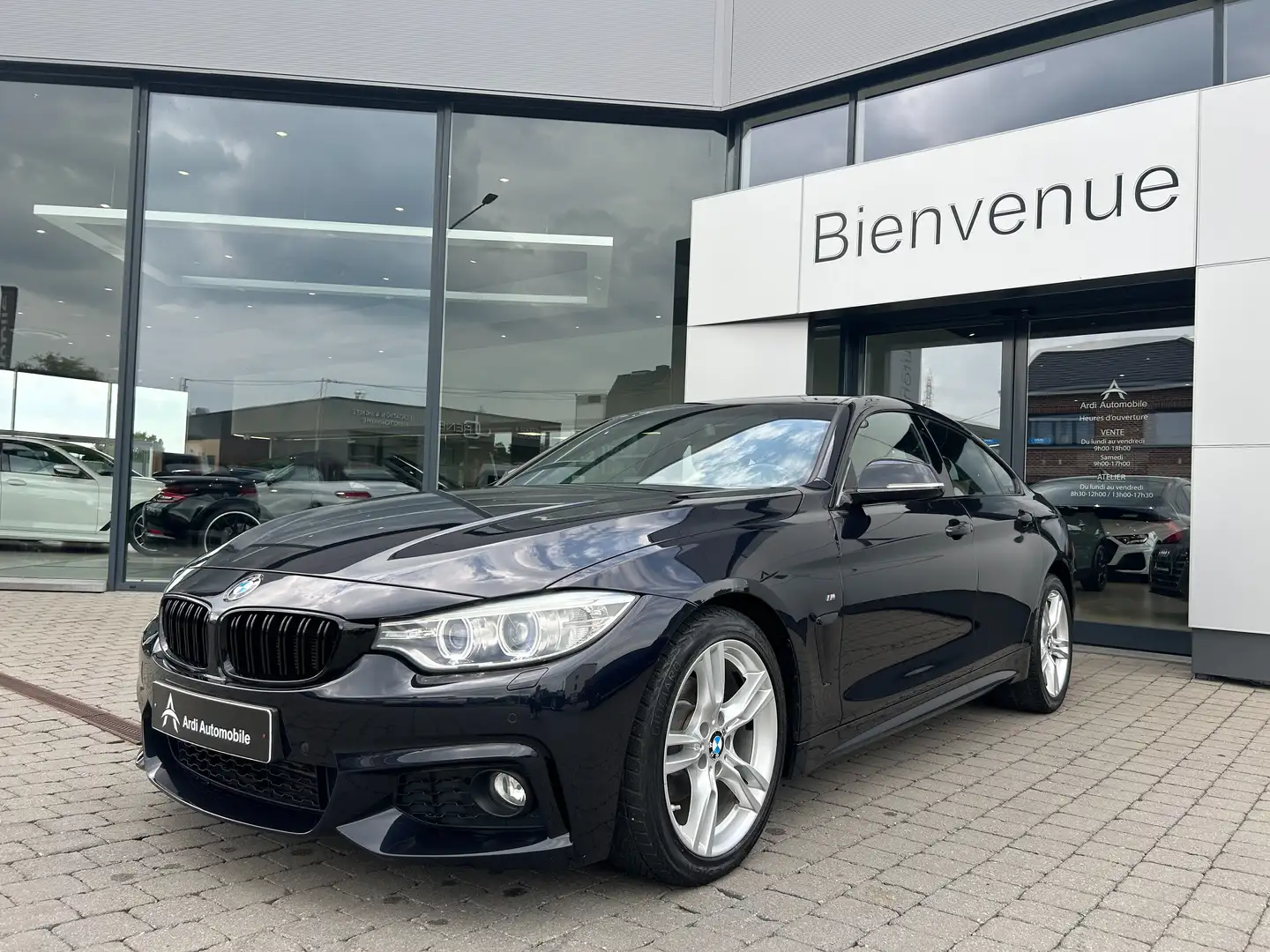BMW 418 d *GARANTIE 12 MOIS*1er PROPIO*PACK M*AIRCO*LED* Albastru - 1