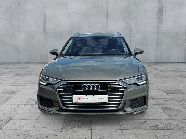 Audi A6 view 3