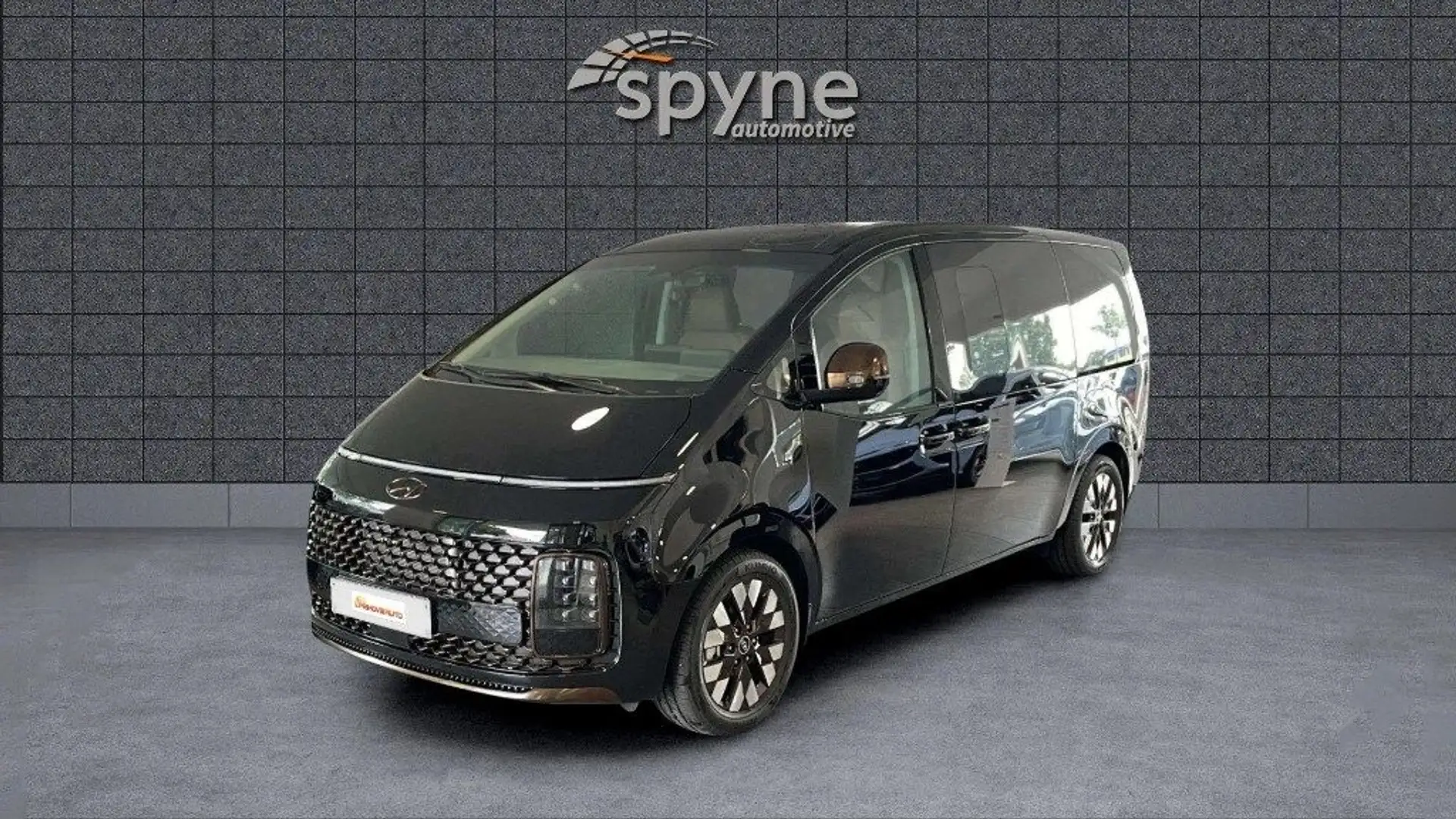 Hyundai STARIA 2.2 AT AWD 7 posti Signature Nero - 1