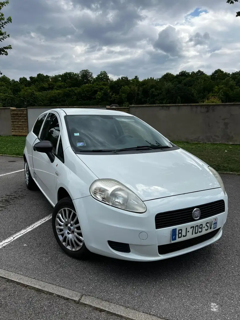 Fiat Grande Punto 1.2 8V 65 DYNAMIC - 2