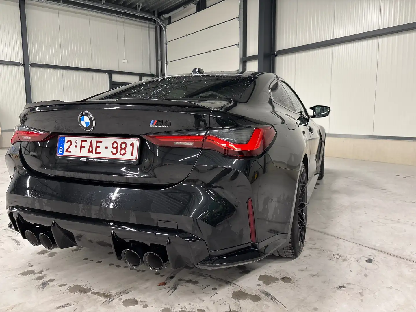 BMW M4 M4 Competition M xDrive Zwart - 2