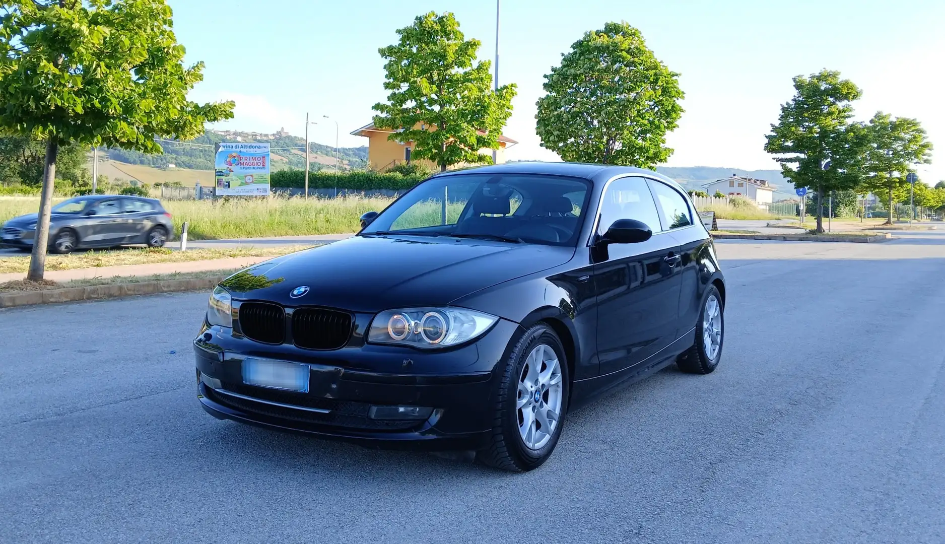 BMW 118 Futura Anno 2010 Restyling (Tel 353 371 0807) Nero - 2