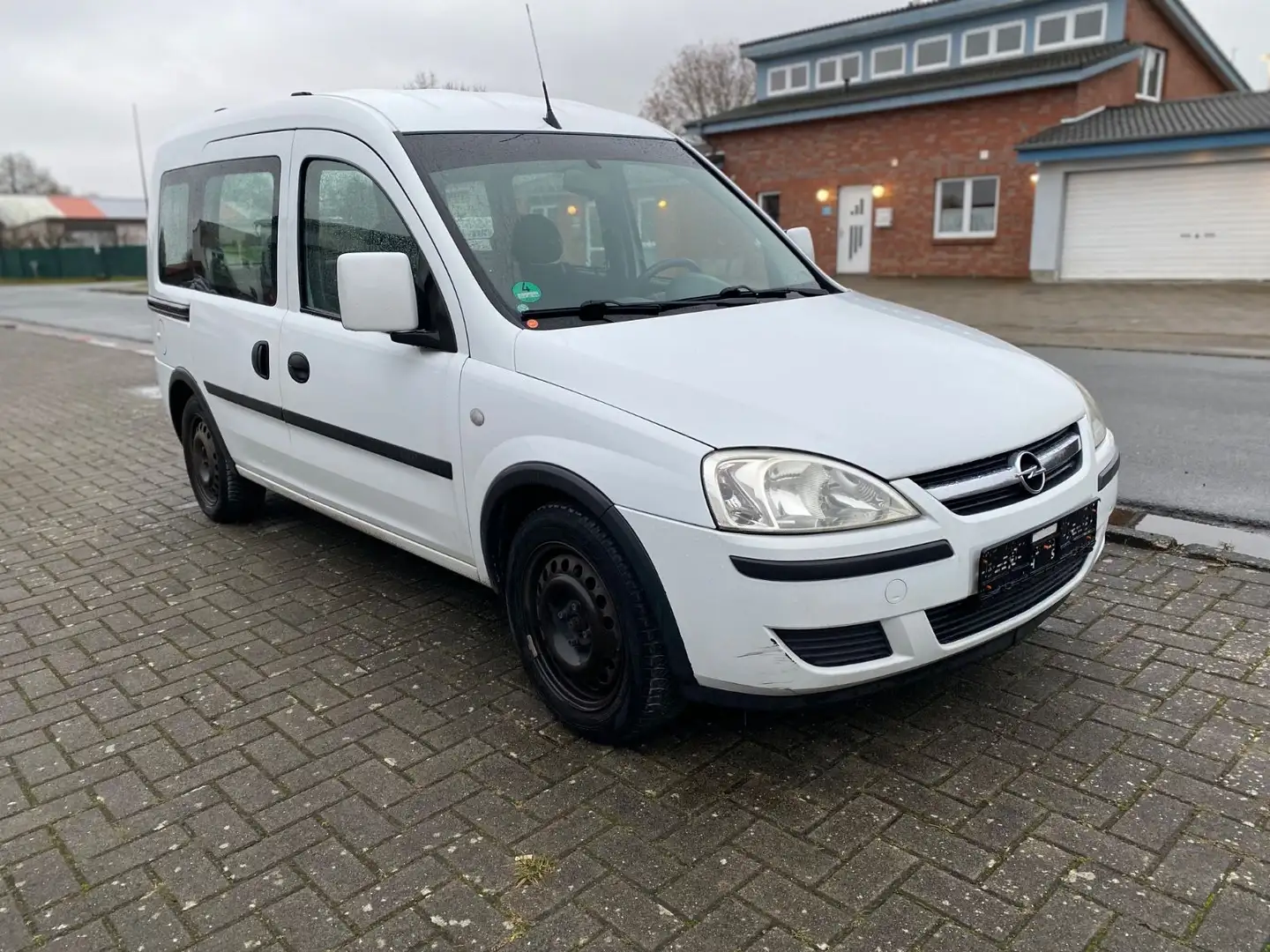 Opel Combo Combi 1,3 Diesel Tüv 03-2027 Wit - 1