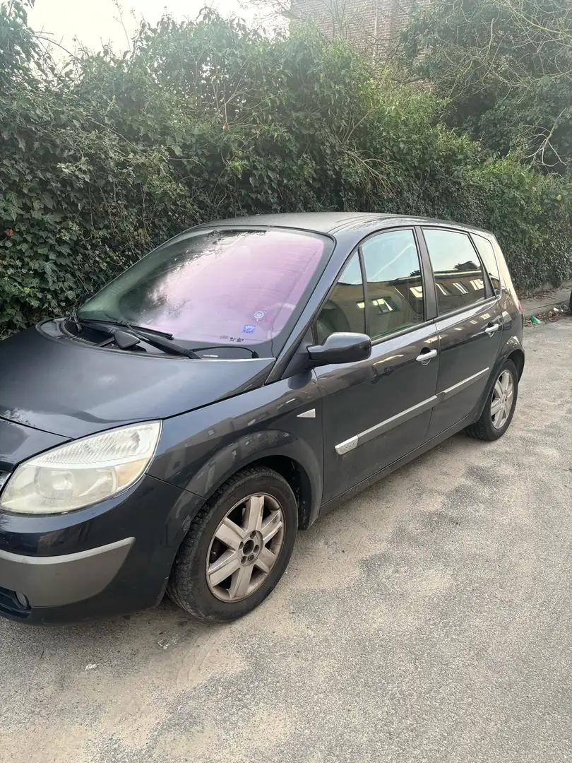 Renault Megane 1.6 Authentique Gris - 1