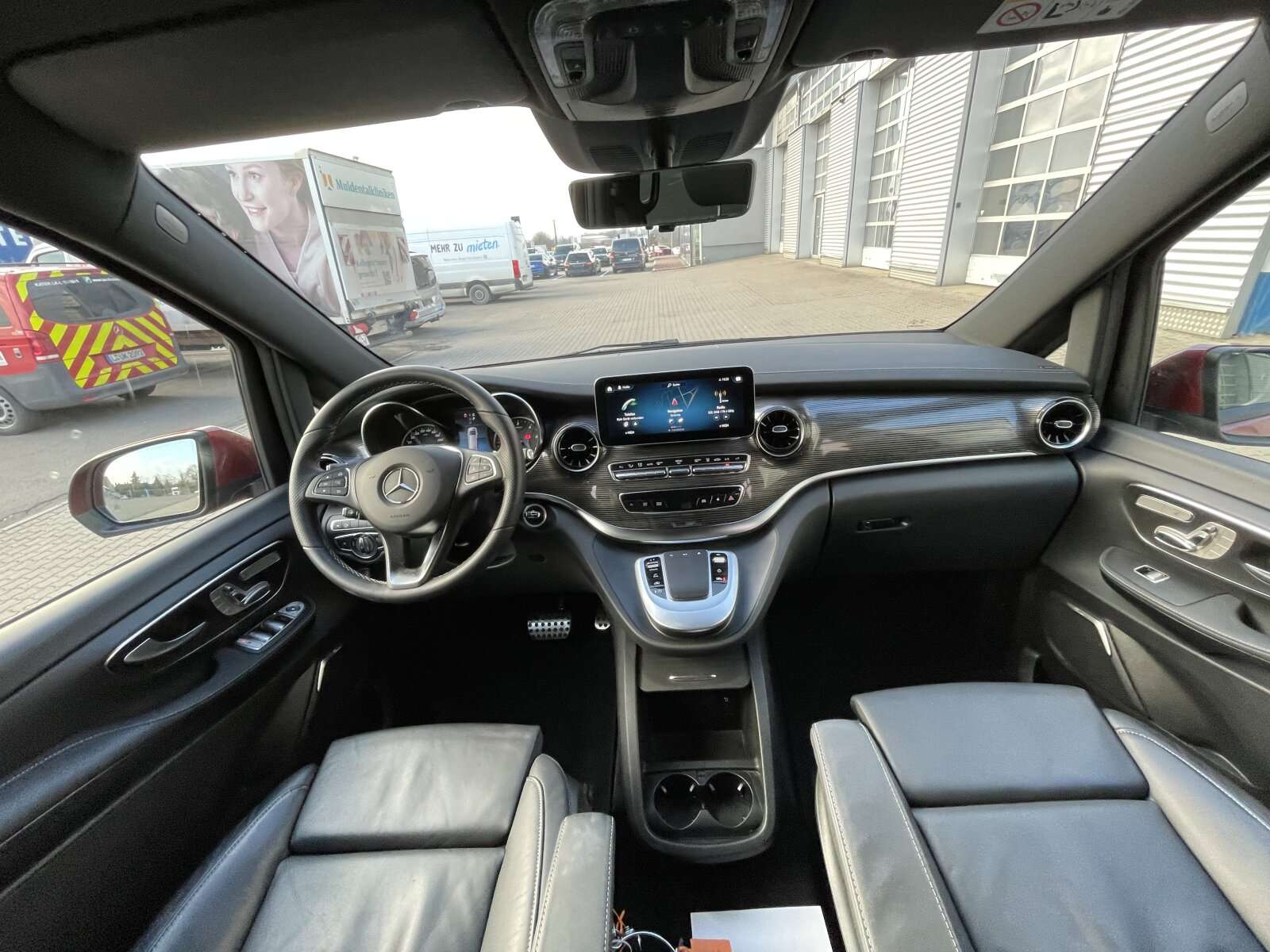 Mercedes-Benz V 300