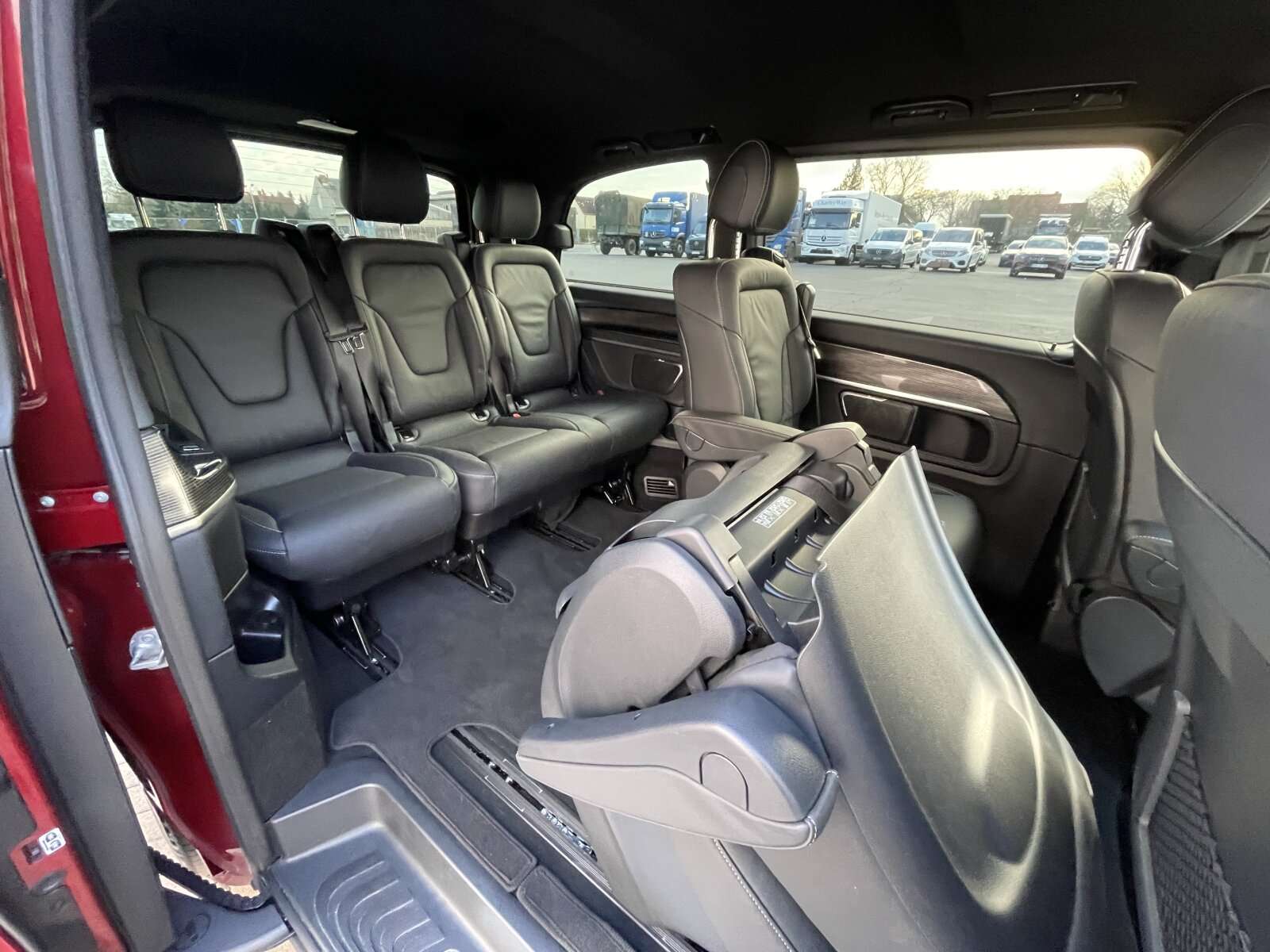 Mercedes-Benz V 300