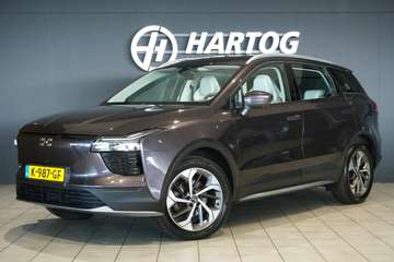 63kWh Showroom + 360 CAMERA / VOORSTOELEN ELEKTRIS