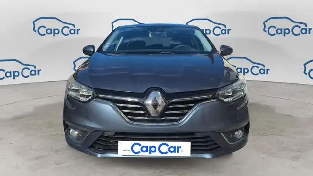 Renault Megane view 5