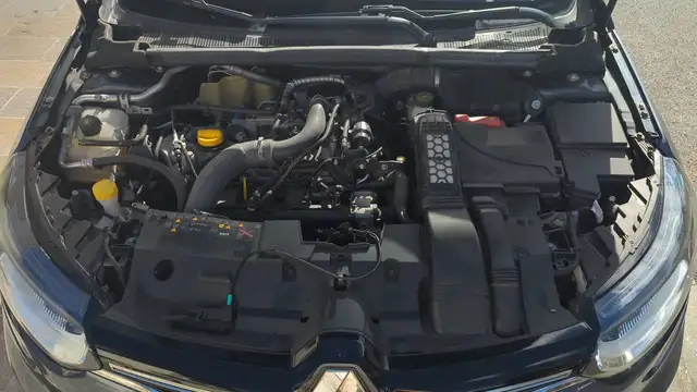 Renault Megane view 15