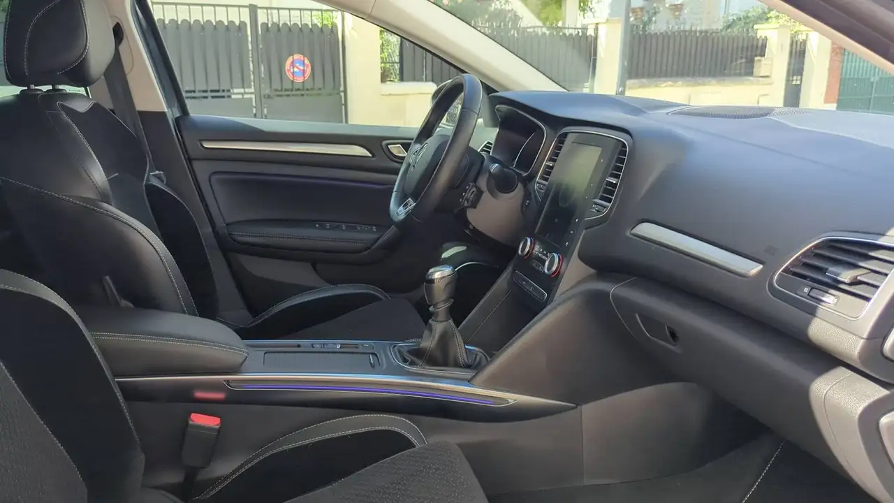 Renault Megane Berline — photo 26