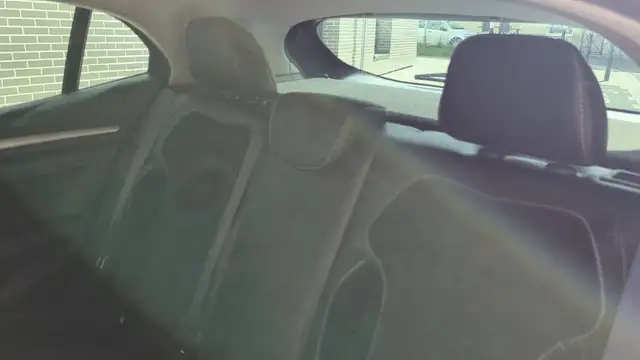 Renault Megane view 9
