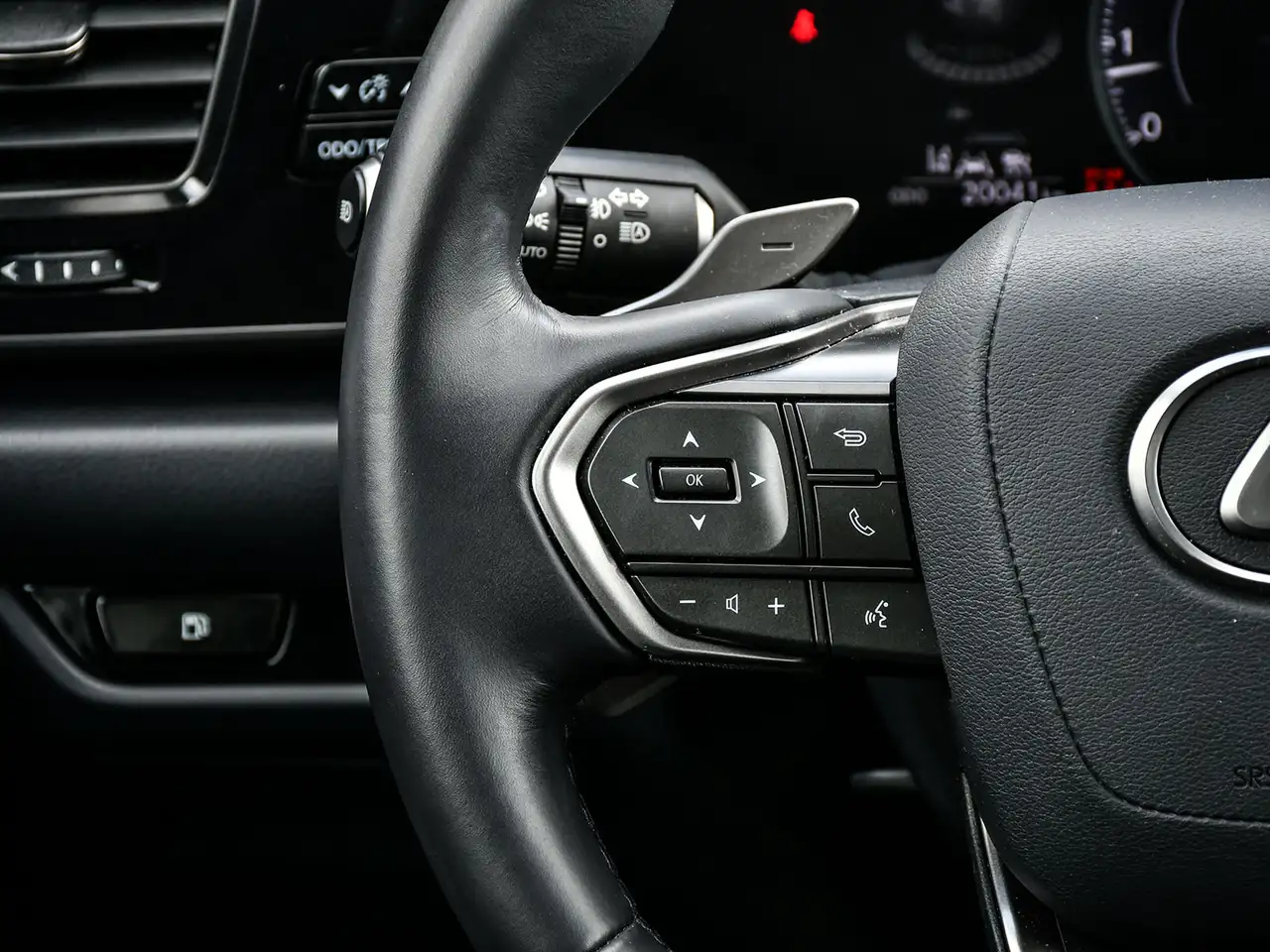Lexus NX снимка Lexus NX