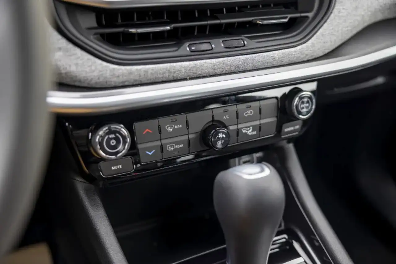 Jeep Compass fotografie Jeep Compass