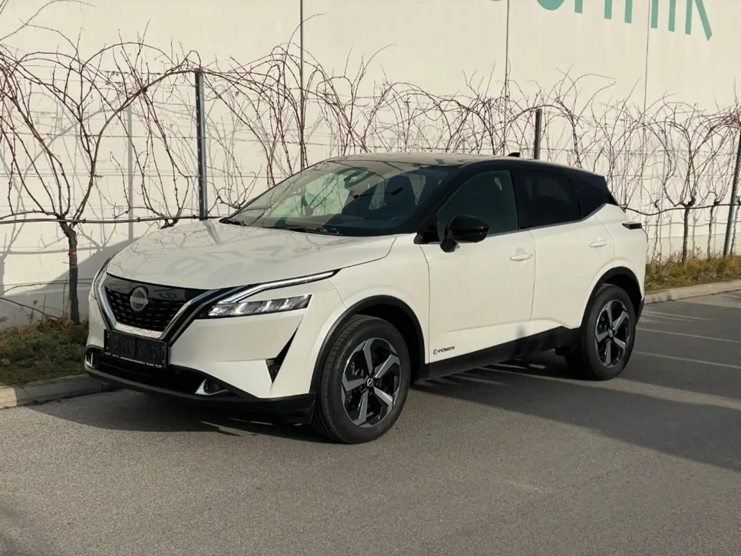 Nissan Qashqai 1,5VC e-Power 190PS N-Connecta WP Bu. 2Fa Nero - 1