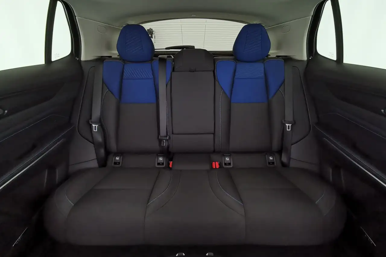 Lynk & Co 01 1.5T HEV Nav|ACC|Pano|LED|360Alarm|SHZ|20 16