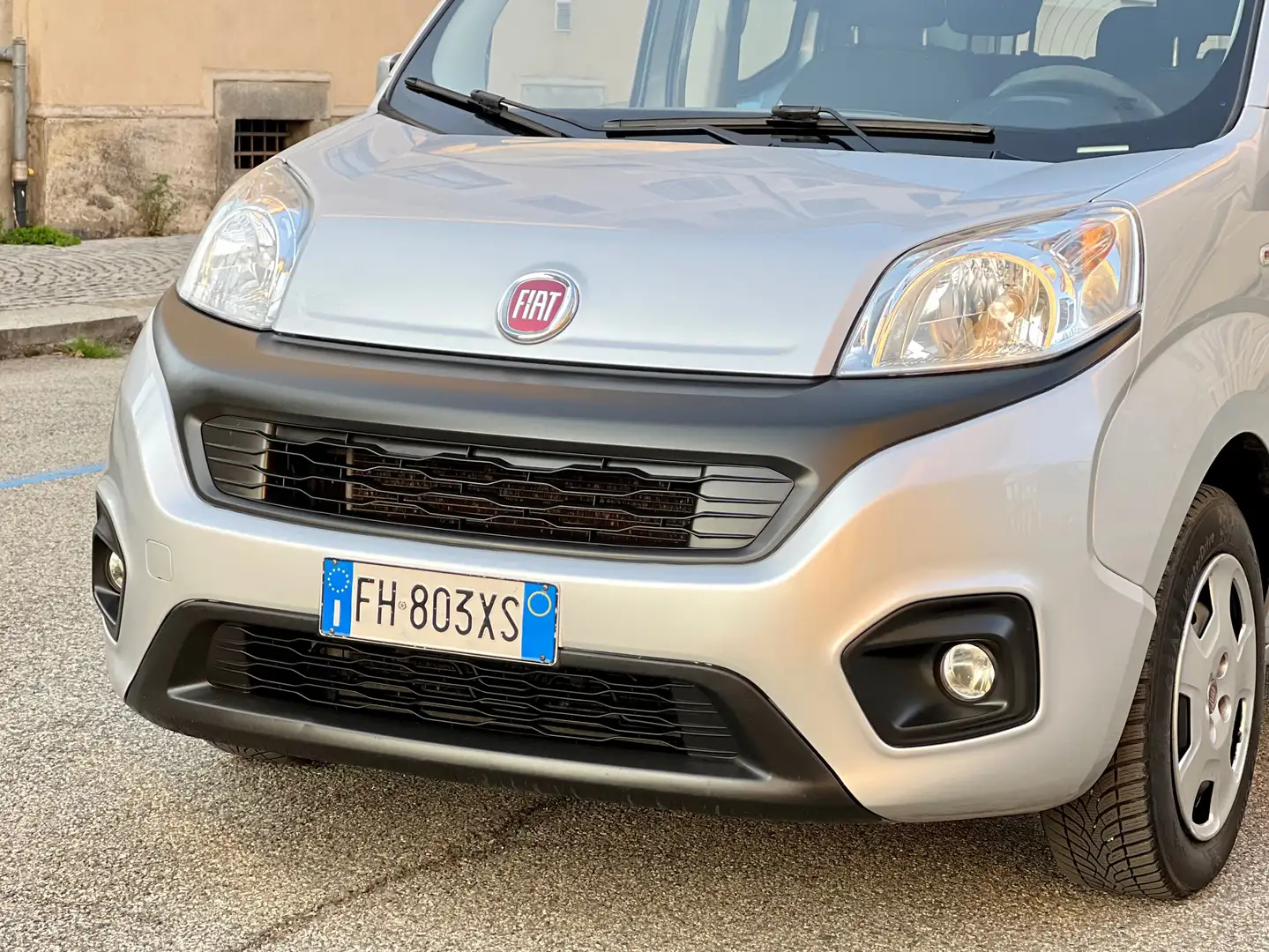 Fiat Qubo 1.3 MultiJet 16v 80cv E6 Easy TOUCH CREEN-FENDI-BT Argento - 2
