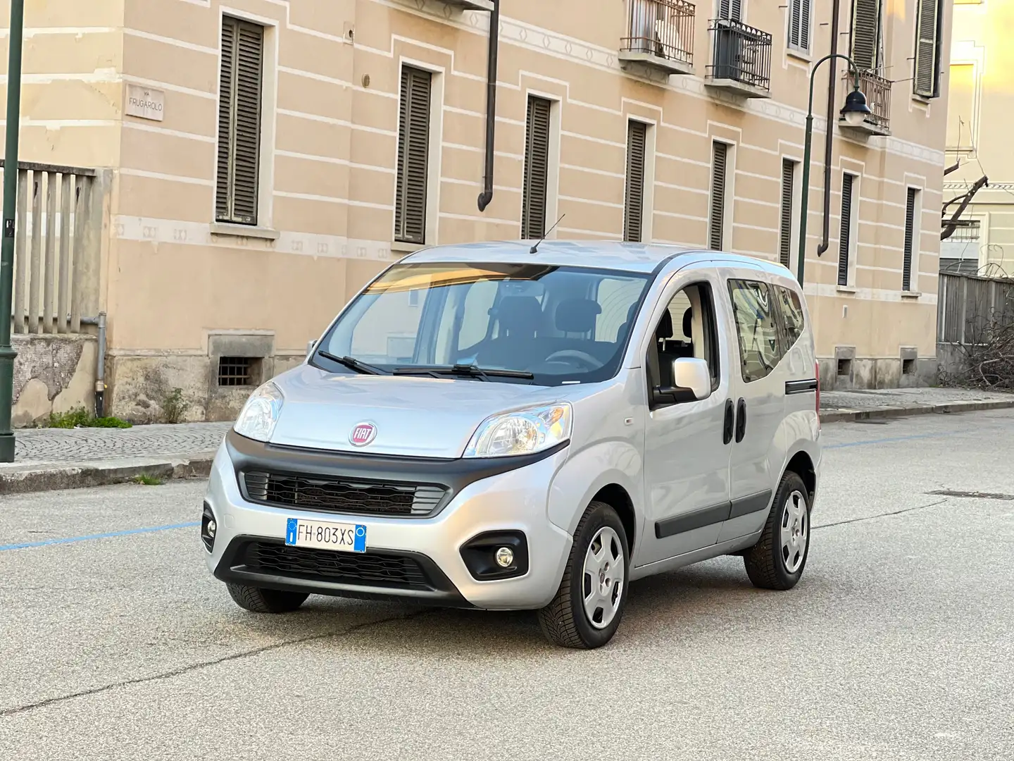 Fiat Qubo 1.3 MultiJet 16v 80cv E6 Easy TOUCH CREEN-FENDI-BT Argento - 1
