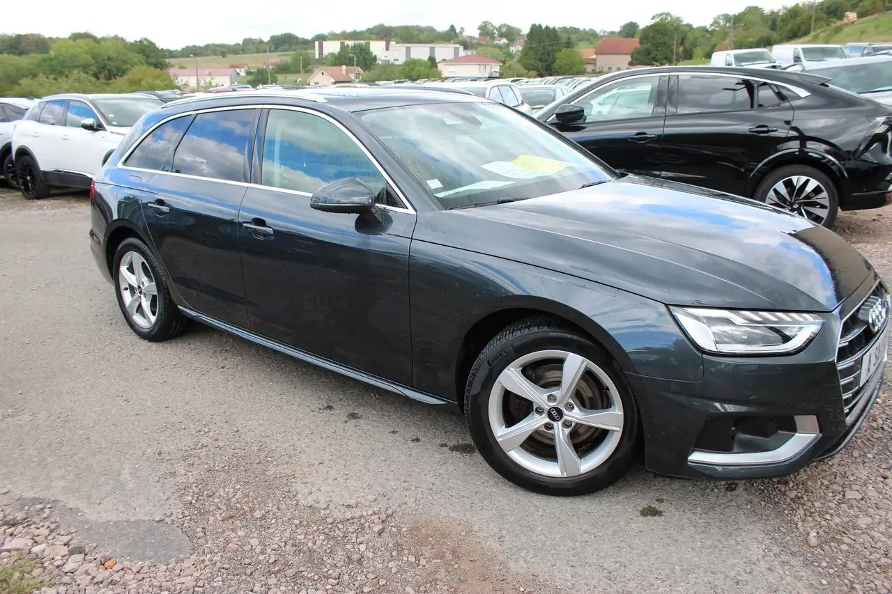 Audi A4