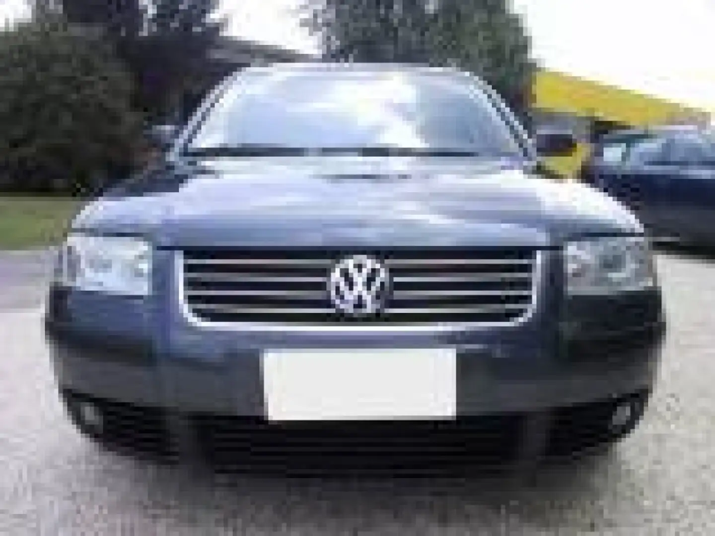 Volkswagen Passat 1.9 Blau - 1