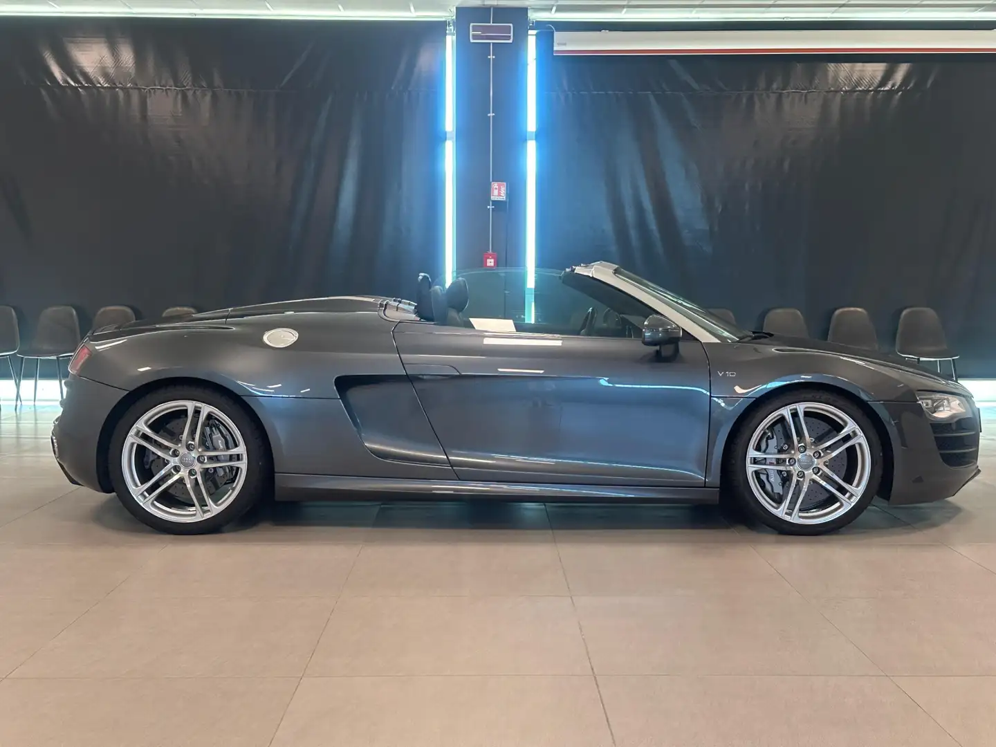 Audi R8 R8 Spyder 5.2 V10 FSI quattro R tronic Grijs - 2